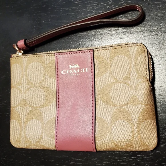 COACH WRISTLET KHAKI ROSE - Picture 6 of 6